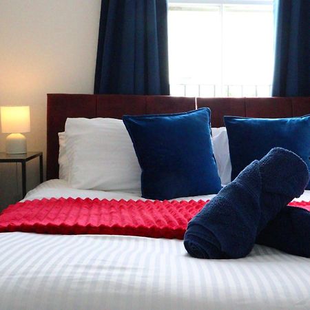 Brand New Modern Apartments Steps From Gloucester Quays Exterior foto