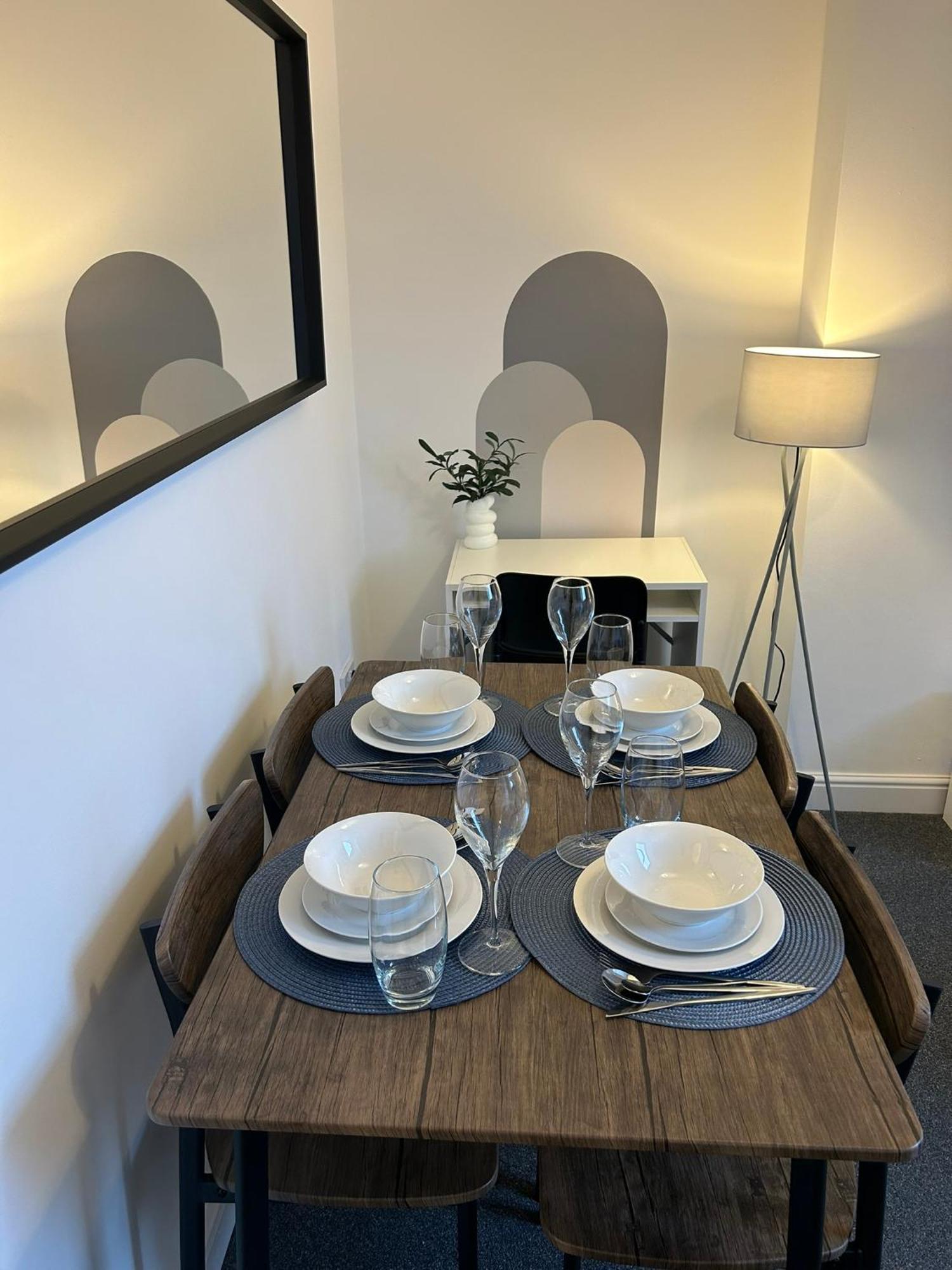 Brand New Modern Apartments Steps From Gloucester Quays Exterior foto