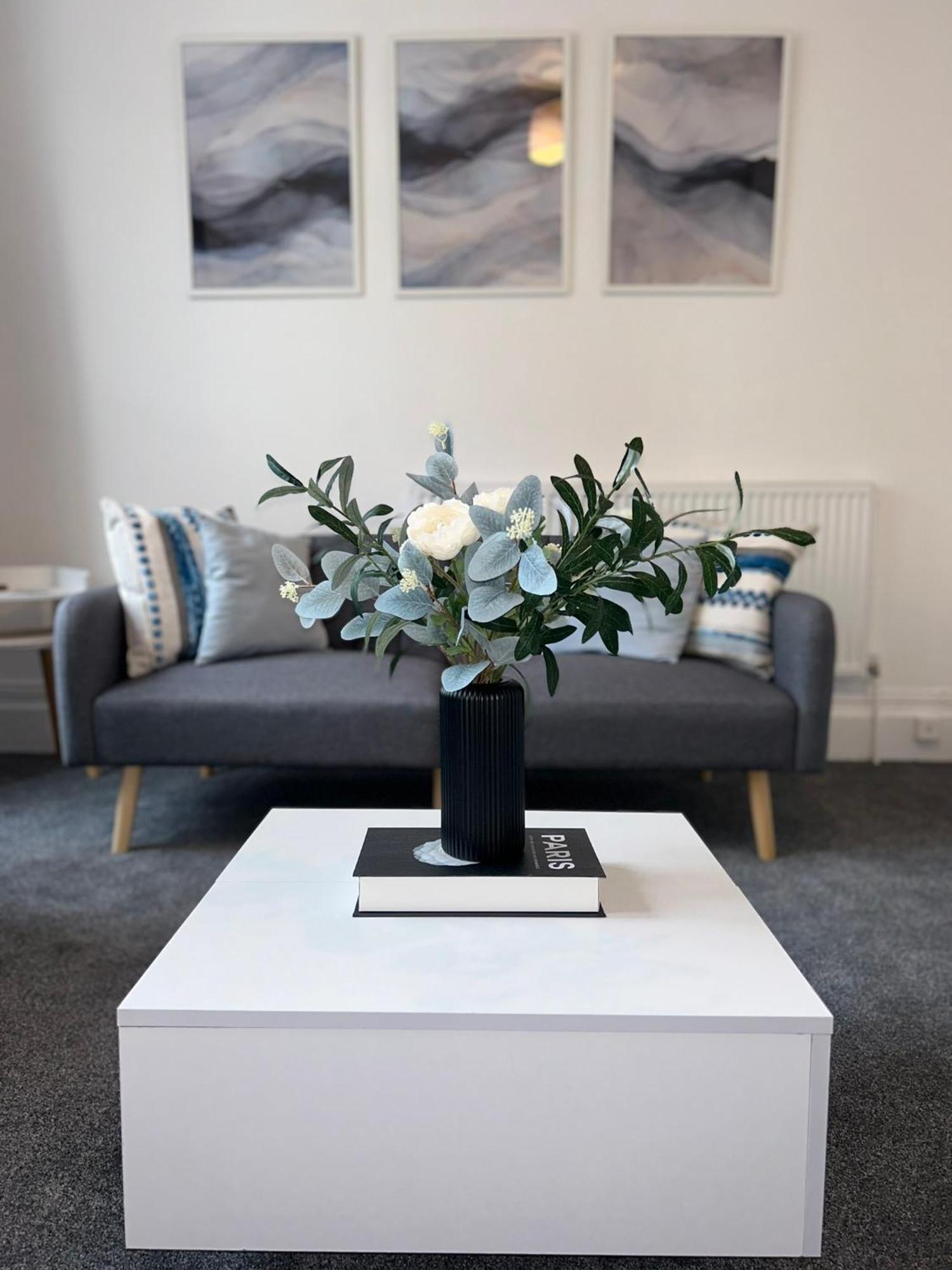 Brand New Modern Apartments Steps From Gloucester Quays Exterior foto